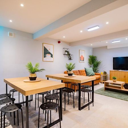 Villa The Large Group House -Sleeps 21 Dublin Exterior foto